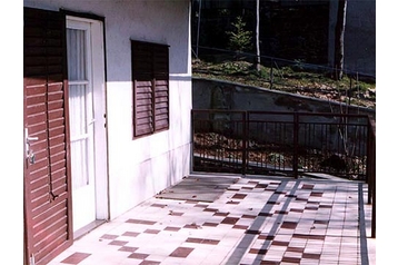 Ungarn Privát Bagolyirtás, Exterieur